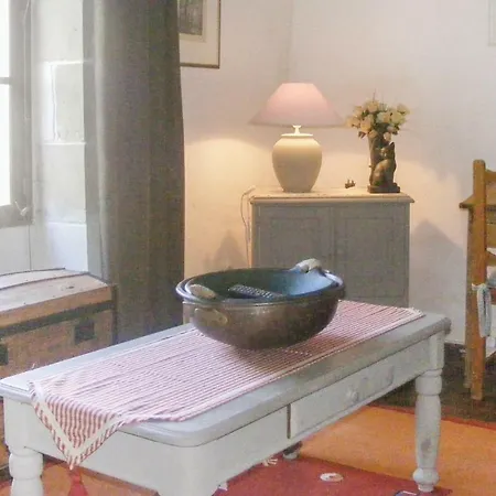 Three-bedroom Holiday In *