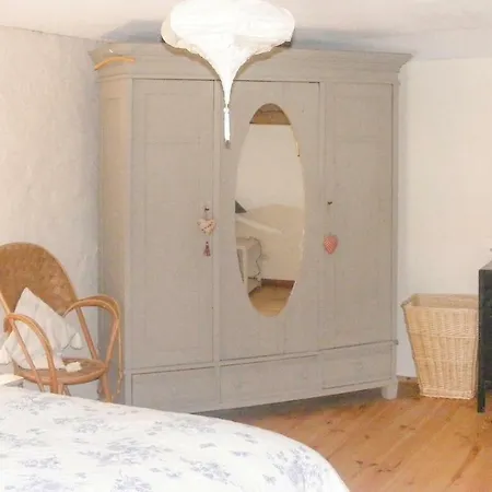 בית נופש Three-bedroom Holiday In *